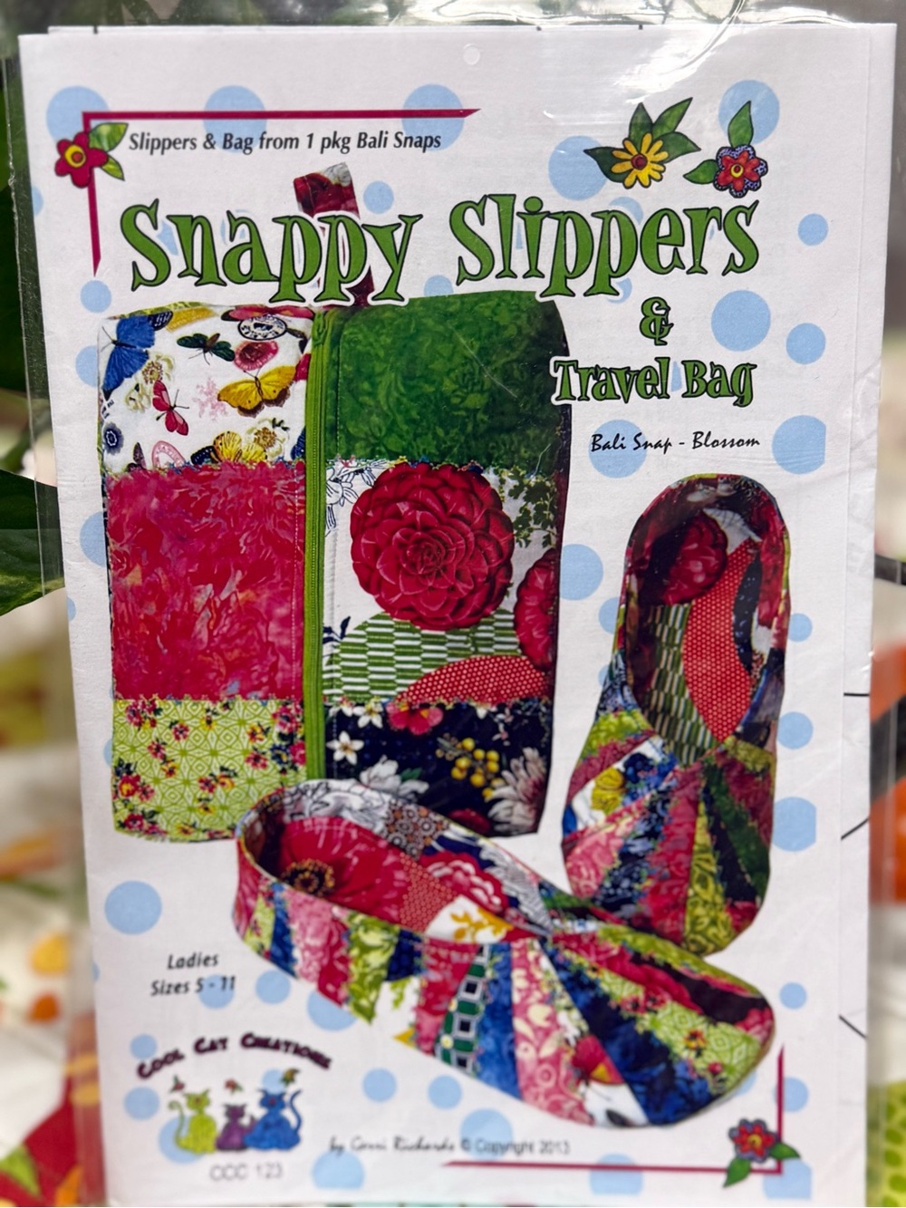 Snappy Slippers & Travel Bag - Pattern